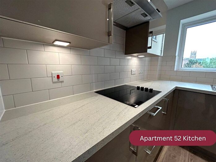 1 Bedroom Flat For Sale In Apartment, Riverain Lodge, Taunton, TA1