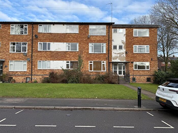 2 Bedroom Flat For Sale In Allesley Court, Allesley Village, Coventry * Vacant With Long Lease *, CV5