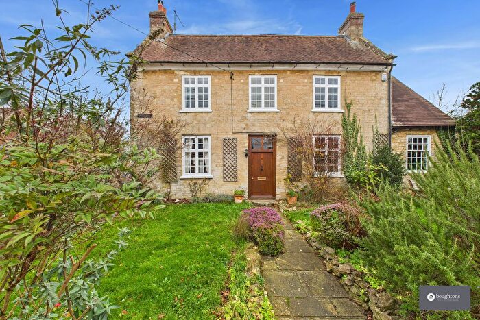 3 Bedroom Detached House For Sale In High Street, Whittlebury, NN12