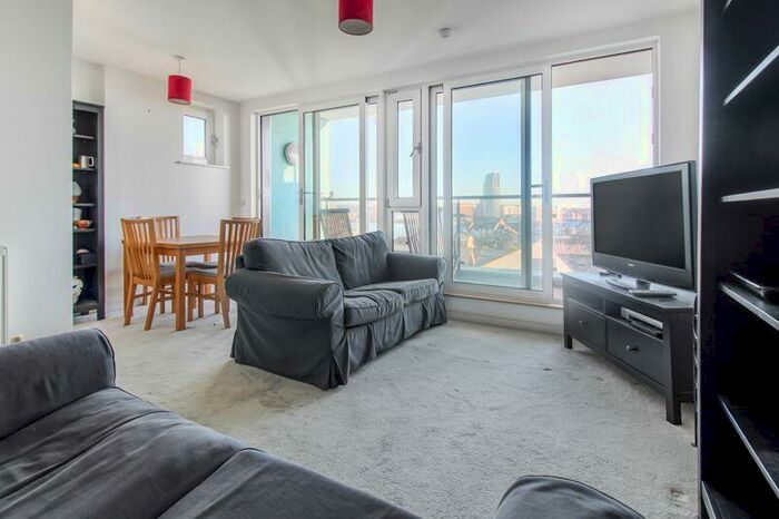 2 Bedroom Flat To Rent In Ocean Way, Ocean Village Southampton, SO14