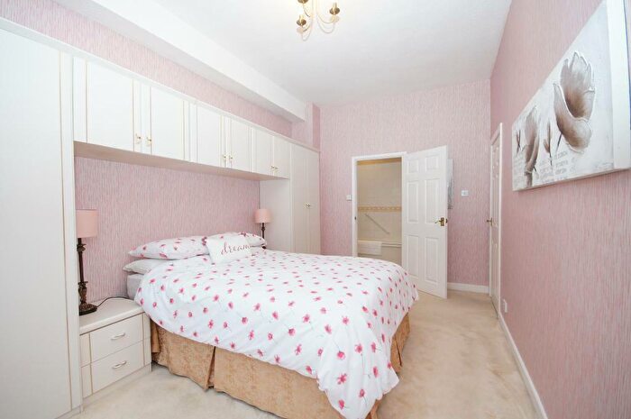1 Bedroom Apartment For Sale In Albany Road, Southport, Merseyside, PR9