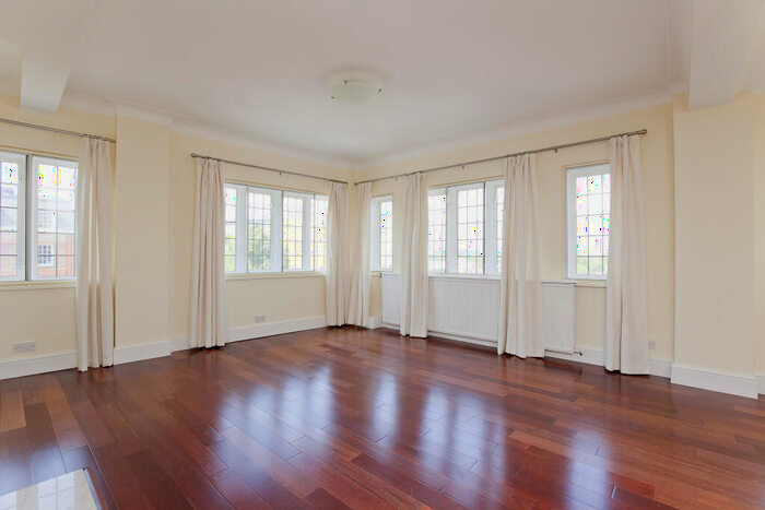 2 Bedroom Apartment To Rent In Wellington Court, St John's Wood, Wellington Road, London, NW8