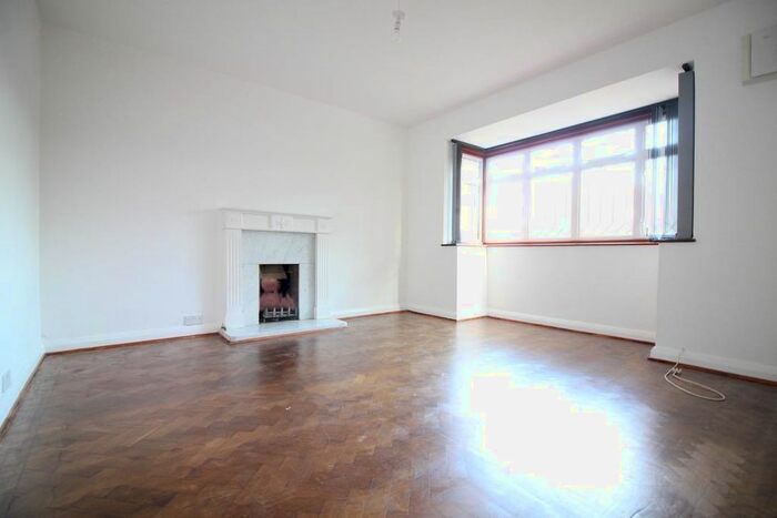 3 Bedroom Property To Rent In Lady Margaret Road, Southall, UB1