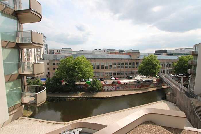 2 Bedroom Flat To Rent In , Nottingham One Entrance A, NG1