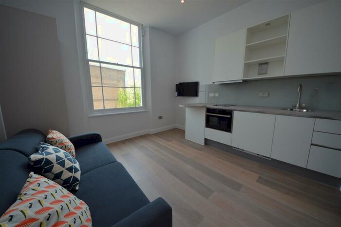 Studio To Rent In College Crescent, Swiss Cottage, NW3