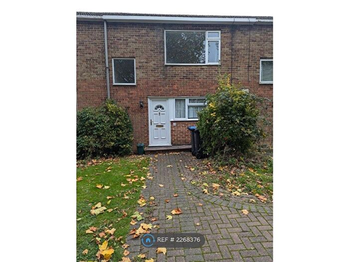 2 Bedroom Terraced House To Rent In Great Brays, Essex, CM18