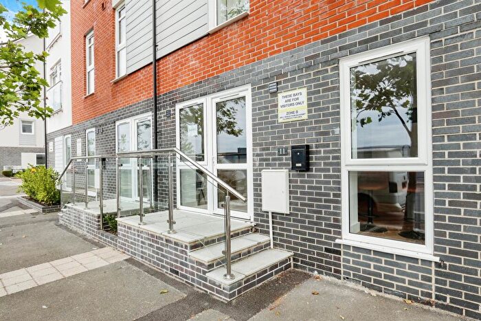 1 Bedroom Apartment For Sale In Jefferson Avenue, Poole, BH15