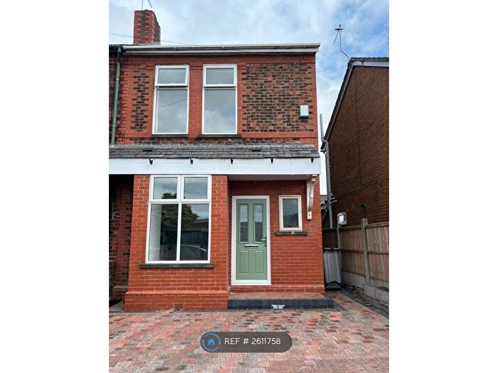 2 Bedroom Semi-Detached House To Rent In Barnston Lane, Wirral, CH46