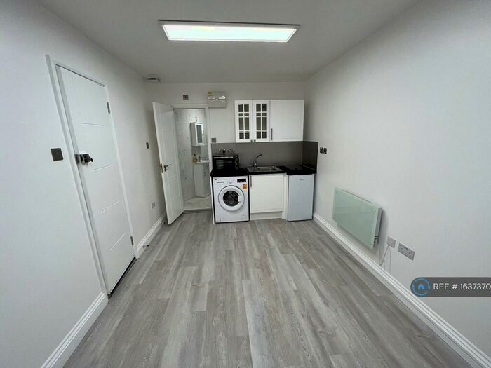 1 Bedroom Flat To Rent In East Finchley, East Finchley, N2