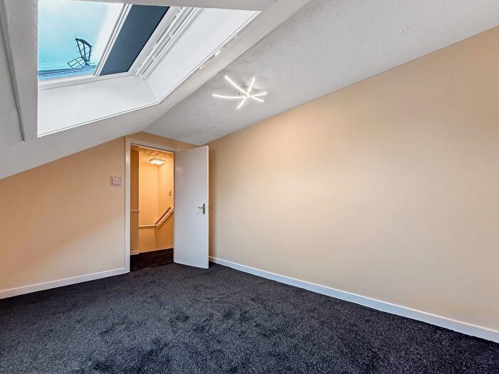2 Bedroom Cottage For Sale In High Street, Newarthill, Motherwell, ML1