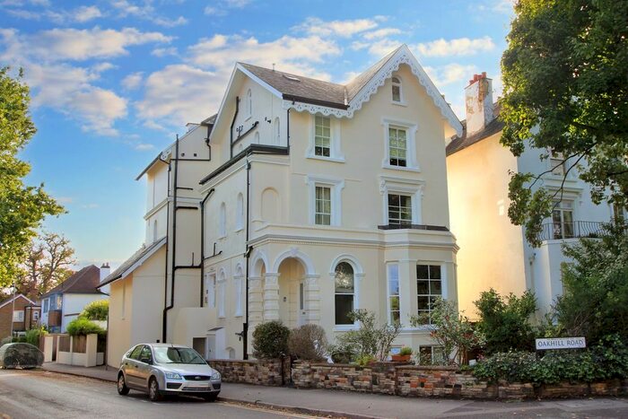 2 Bedroom Flat To Rent In Oak Hill Road, Surbiton, KT6