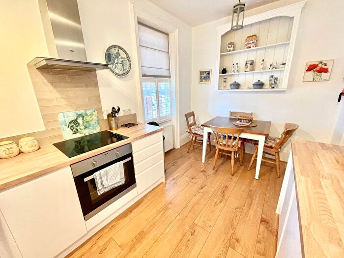 1 Bedroom Flat To Rent In Westgate Bay Avenue, Westgate-On-Sea, Kent, CT8