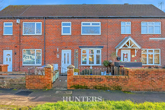 3 Bedroom Terraced House For Sale In Higher Wood Street, Middleton, Manchester, M24