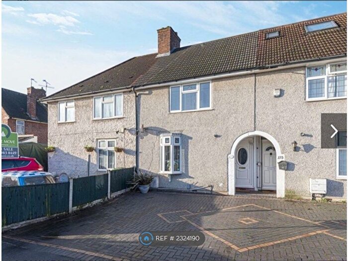 3 Bedroom Terraced House To Rent In Halbutt Street, Dagenham, RM9