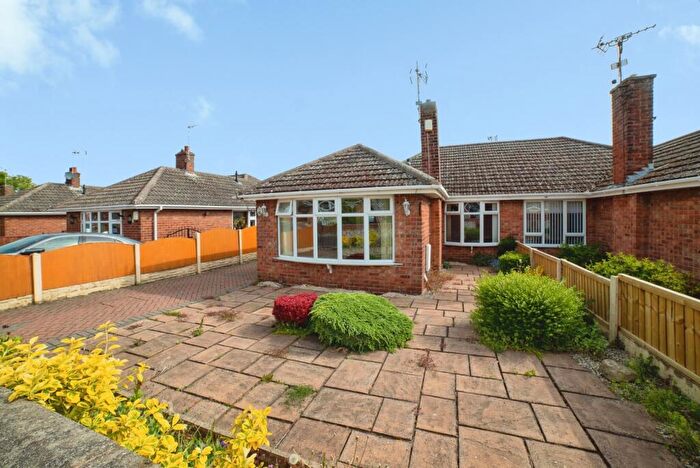 2 Bedroom Bungalow For Sale In Highfield Avenue, Mansfield, Nottinghamshire, NG19