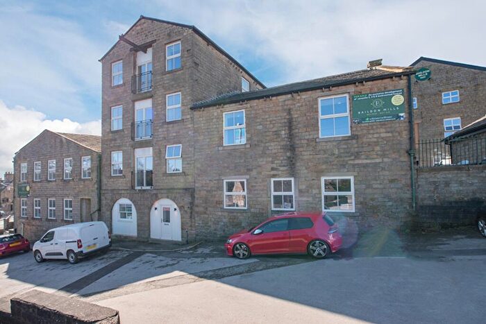2 Bedroom Flat To Rent In Plot Baildon Mills, Baildon, BD17