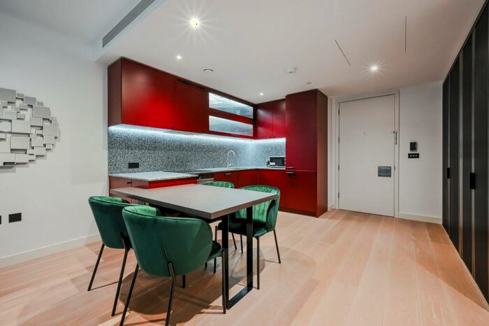 2 Bedroom Apartment To Rent In The Modern, Embassy Gardens, London, SW11
