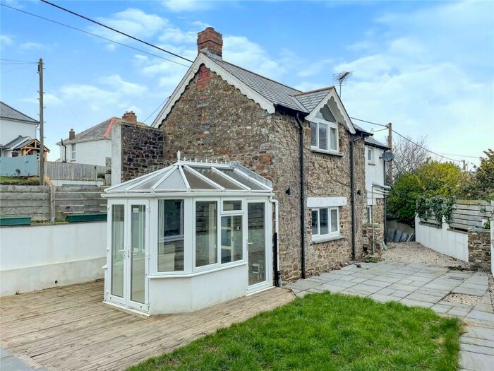 2 Bedroom Detached House To Rent In Bude, Cornwall, EX23