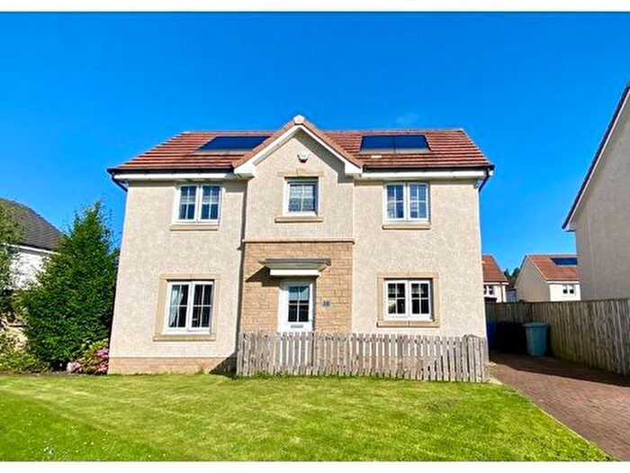 3 Bedroom Detached House To Rent In Roadmeetings Crescent, Carluke, ML8