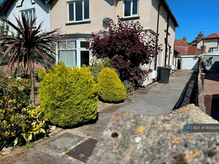 3 Bedroom Flat To Rent In Roumania Drive, Llandudno, LL30