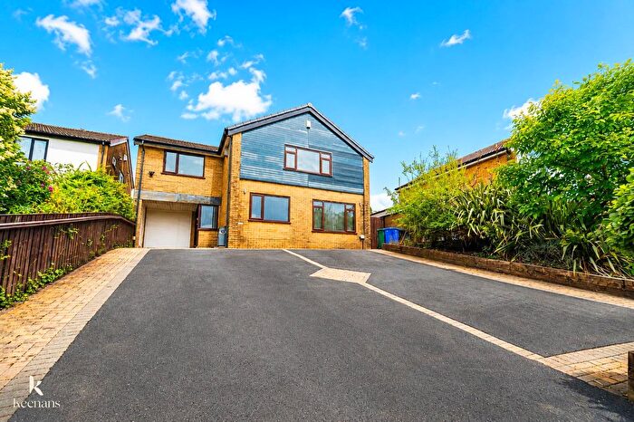 5 Bedroom Detached House To Rent In Laneside Road, Haslingden, BB4