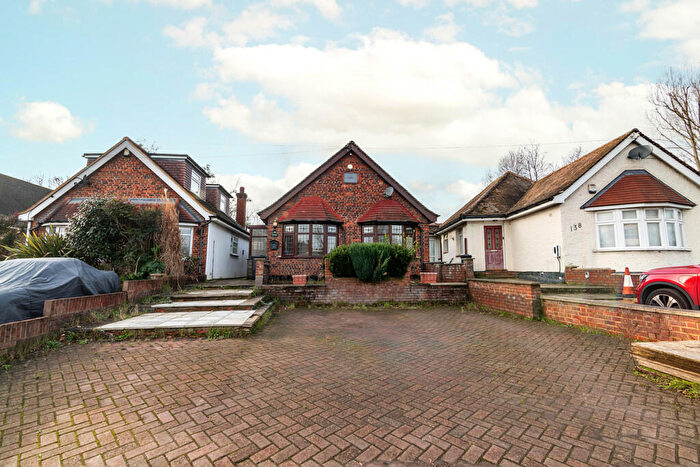 2 Bedroom Detached Bungalow For Sale In Great Cambridge Road, Waltham Cross, EN8