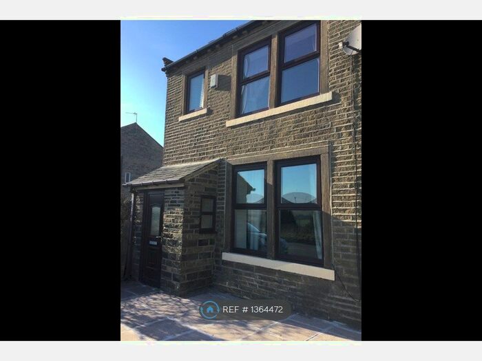 2 Bedroom Terraced House To Rent In Croft Row, Denholme, Bradford, BD13