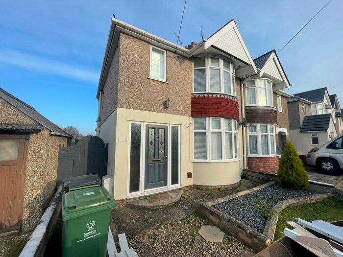 3 Bedroom Semi-Detached House To Rent In Cheney Manor, Swindon, SN2