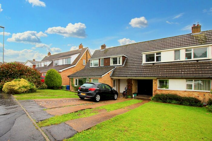 4 Bedroom Semi-Detached House To Rent In Rugge Drive, Norwich, NR4