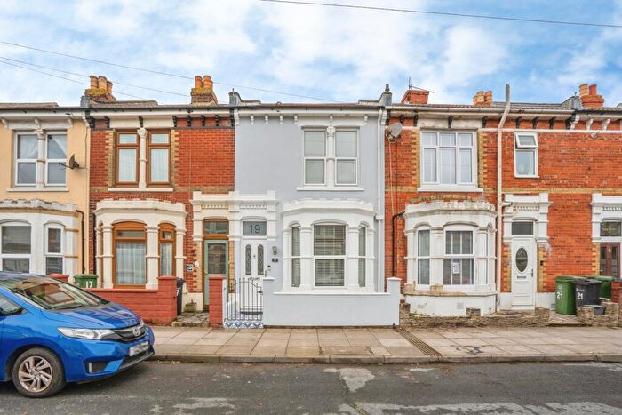 3 Bedroom Terraced House For Sale In Martin Road, Portsmouth, Hampshire, PO3