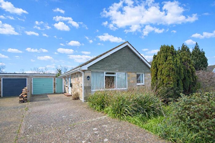 3 Bedroom Detached Bungalow For Sale In Chain Free * Whitwell, PO38