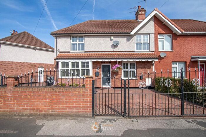 3 Bedroom Semi-Detached House For Sale In Winnipeg Road, Bentley, Doncaster, DN5