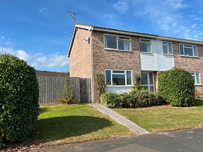 3 Bedroom Semi-Detached House To Rent In Blackmore Road, Stalbridge, DT10