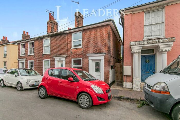 2 Bedroom End Of Terrace House To Rent In Sydney Street, Brightlingsea, CO7