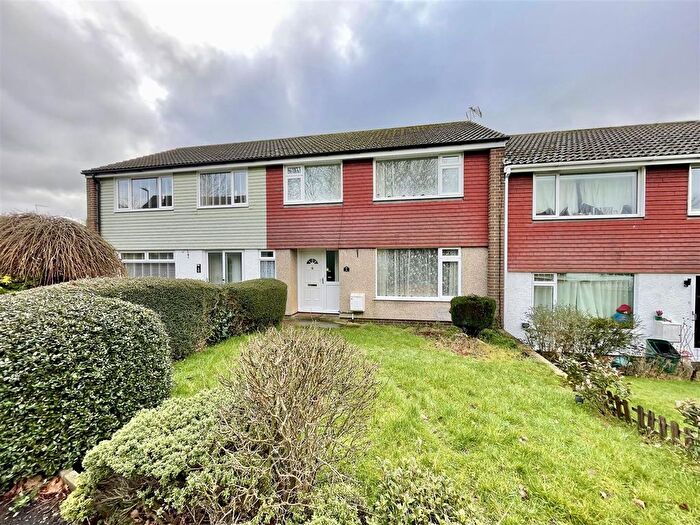 3 Bedroom Terraced House For Sale In Siston Close, Bristol, BS15