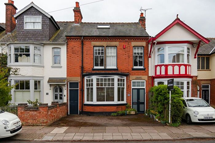 5 Bedroom Link Detached House For Sale In Knighton Church Road, South Knighton, LE2