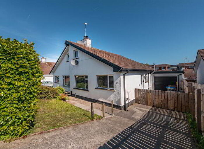 3 Bedroom Semi-Detached House For Sale In Craigs Road, Ballynahinch, BT24