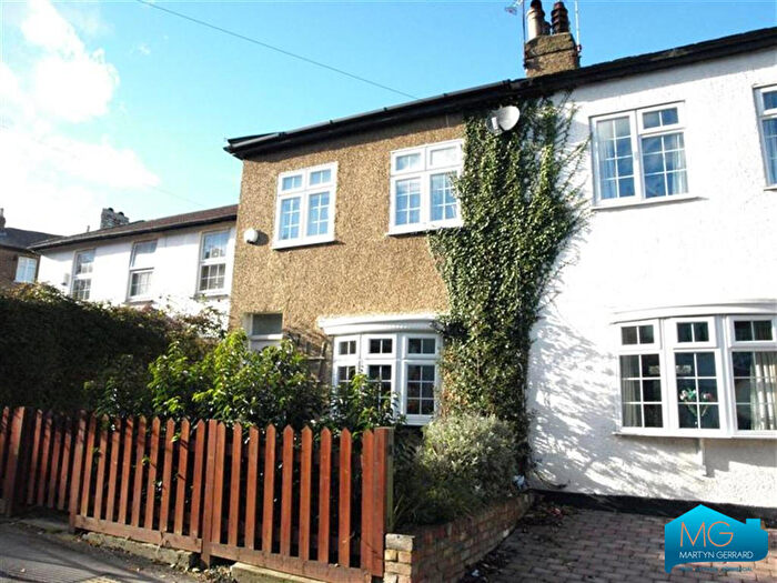 2 Bedroom Terraced House To Rent In Church Lane, East Finchley, London, N2