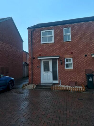 2 Bedroom Property To Rent In Northumberland Way, Walsall WS2