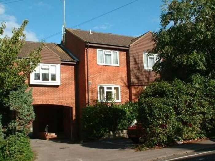 1 Bedroom Flat To Rent In Weald Place, Weald Road, Brentwood, CM14