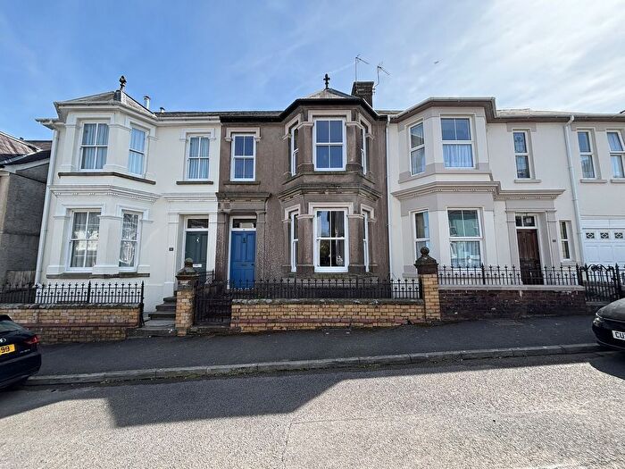 4 Bedroom Terraced House For Sale In Alan Road, Llandeilo, Carmarthenshire., SA19