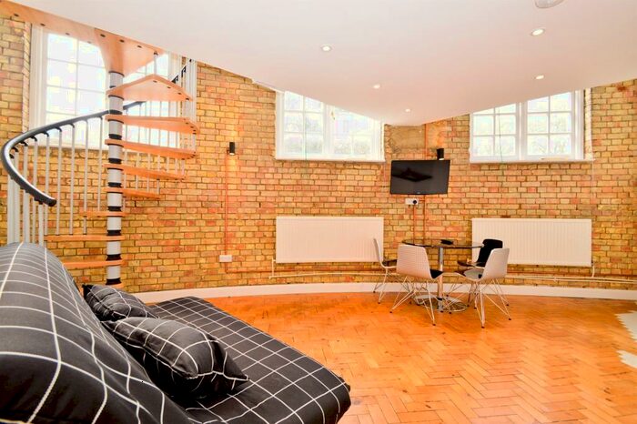Apartment To Rent In Virginia Road, Shoreditch, E2