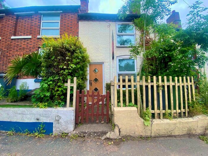 2 Bedroom Cottage To Rent In Gilgal, Stourport-on-Severn, DY13