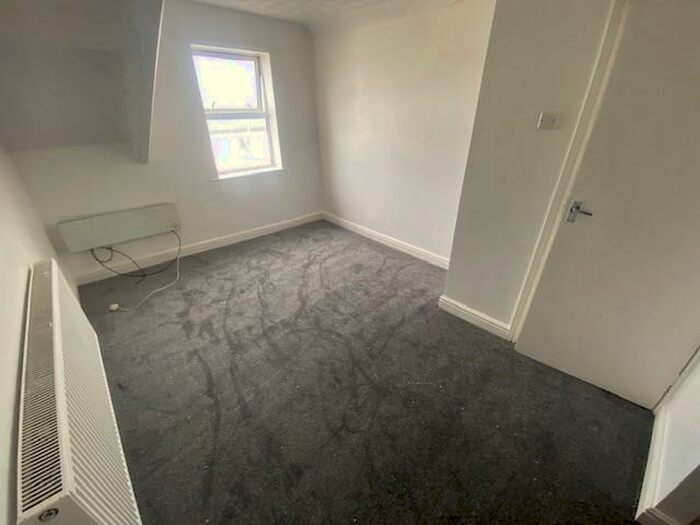 2 Bedroom Flat To Rent In North Albert Street, Fleetwood, FY7