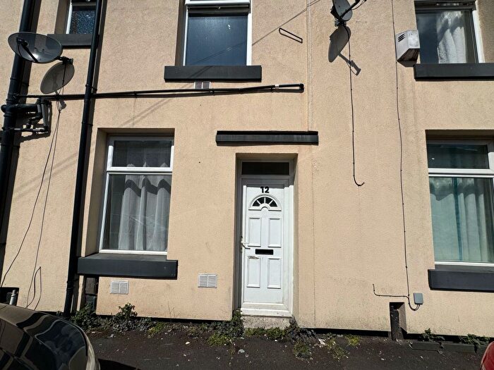 2 Bedroom Terraced House To Rent In Essex Street, Rochdale, OL11