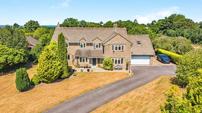 5 Bedroom Detached House For Sale In Wellhead Drove, Westbury, BA13