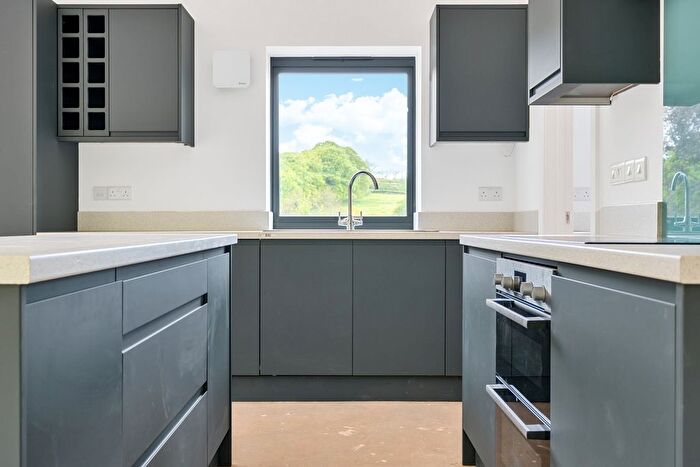 3 Bedroom Detached House For Sale In Elizabeth Penton Way, Bampton, Tiverton, Devon, EX16