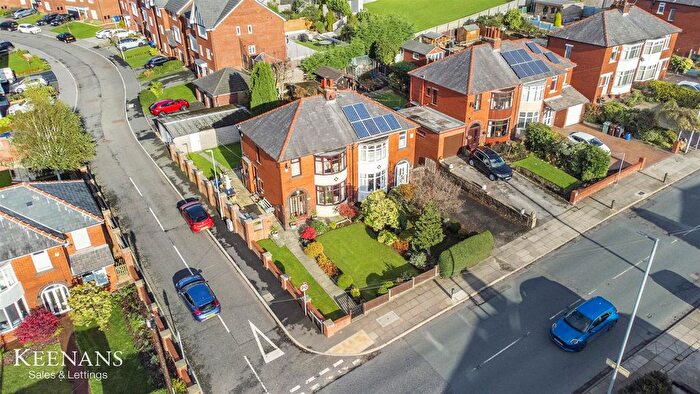 3 Bedroom Semi-Detached House For Sale In Bury New Road, Ramsbottom, Bury, BL0