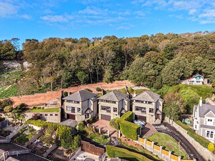 5 Bedroom Detached House For Sale In South Road, Weston Super Mare - Special Hillside Home, BS23