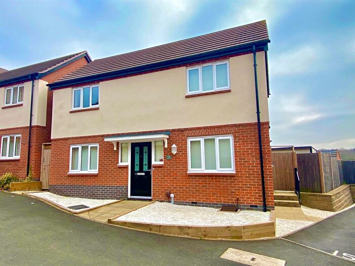 3 Bedroom Detached House To Rent In Nowells Close, Camp Hill, Nuneaton, CV10